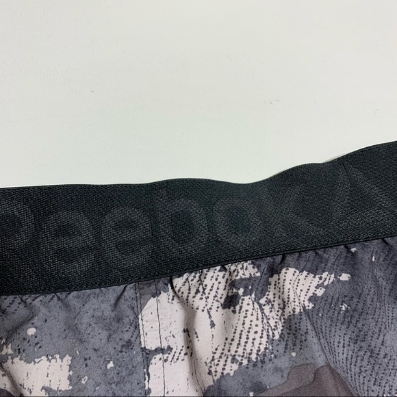 Reebok camo running shorts - Picture 9 of 9